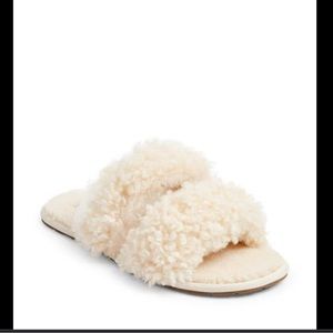 Ugg Maxi Curly Scuffetta Slipper Size 7